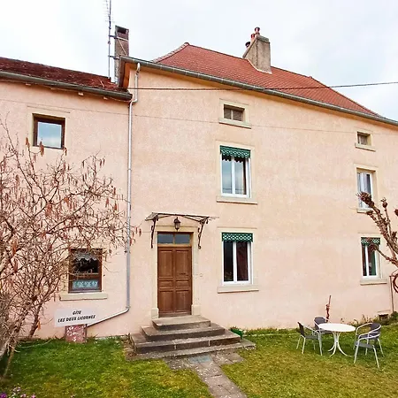 Holiday home Les Deux Licornes Anchenoncourt-et-Chazel